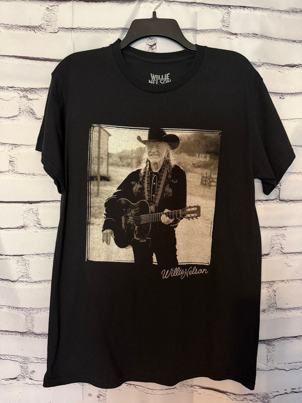 Willie Nelson Authentic Concert Tee, Unisex M